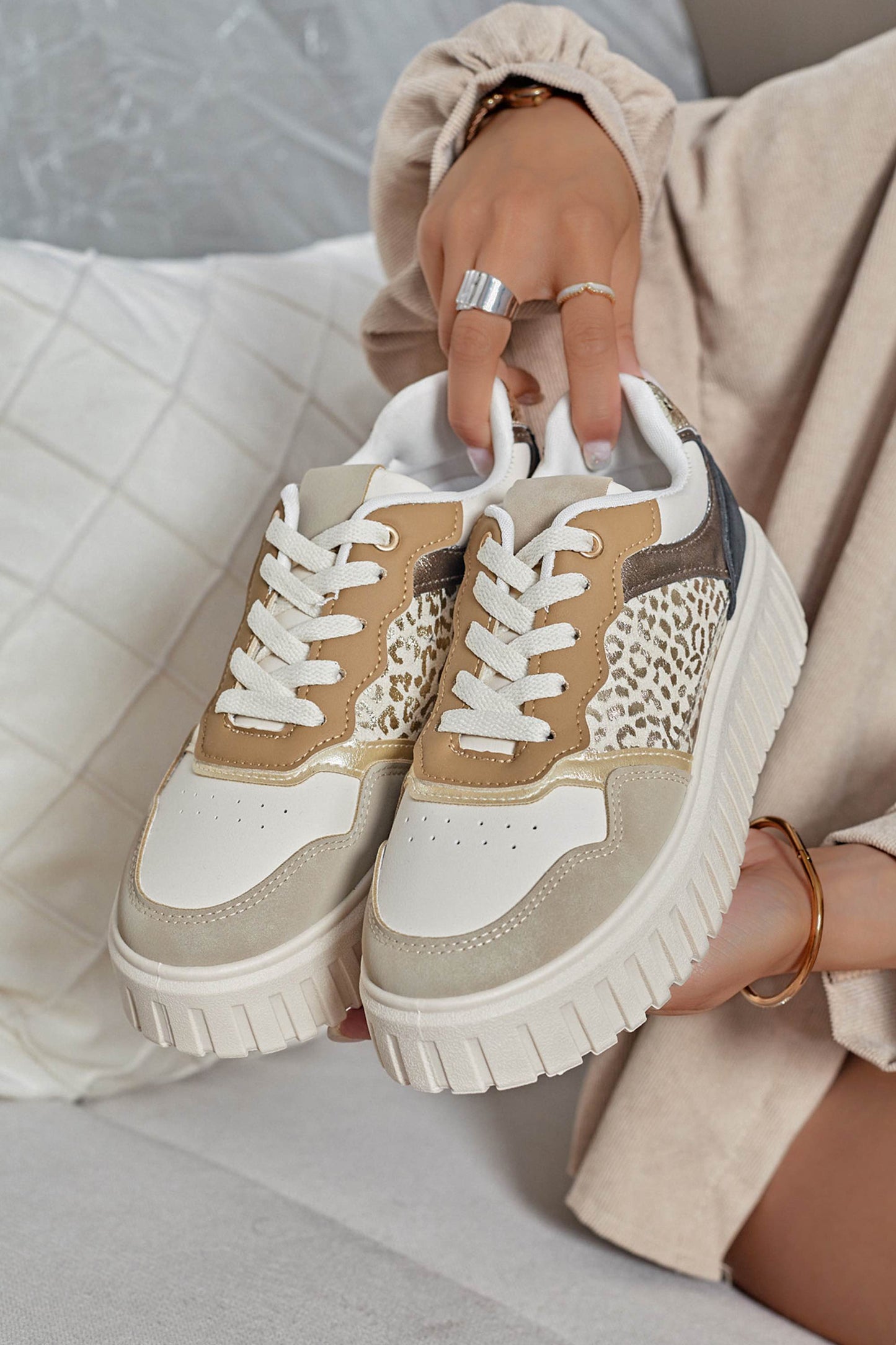 Sneakers - 98-68 Beige