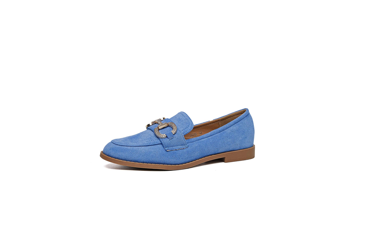 Mocassino in camoscio vegano con fibbia metallizzata con dettagli brillanti, punta tonda e classico design.


Dettagli prodotto
• Made in China
• Materiali: Vegano (Materiali sintetici)